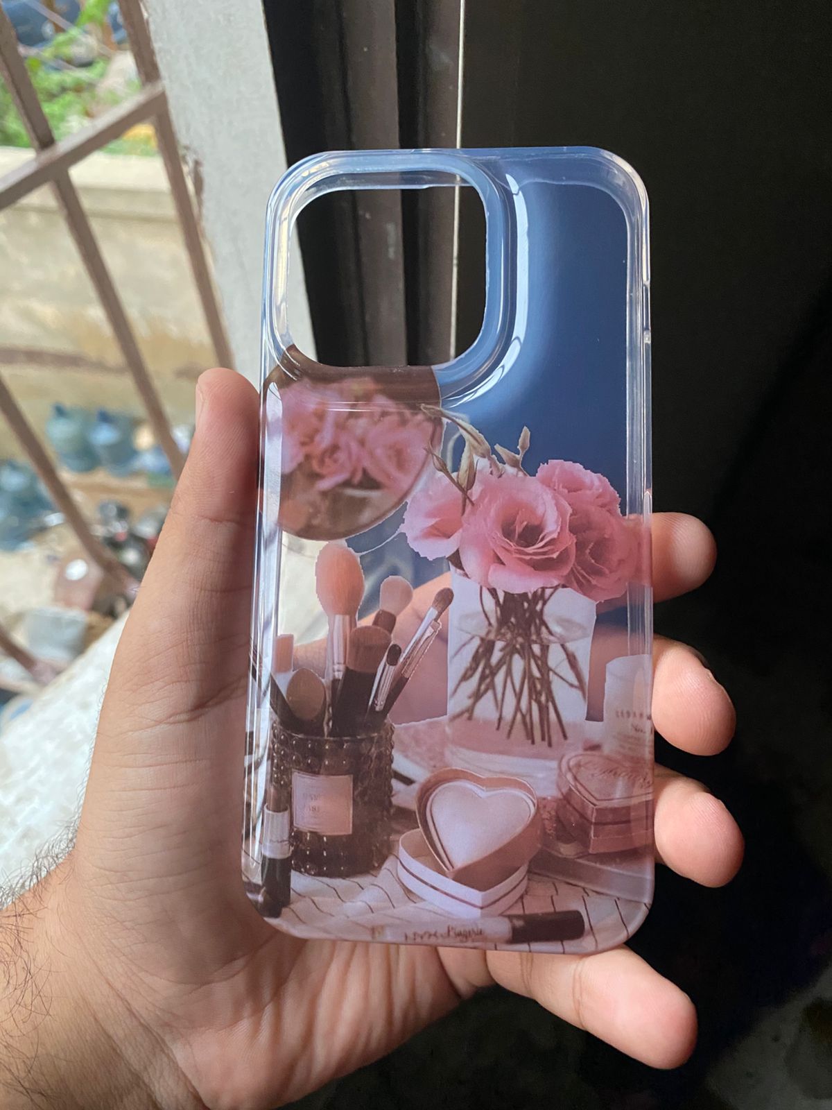 Feminine Aesthetic Case – Soft, Strong, Stunning